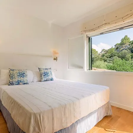 Charming Beautiful Views Of The Tramuntana Mountains La Coma I 4 Bedrooms